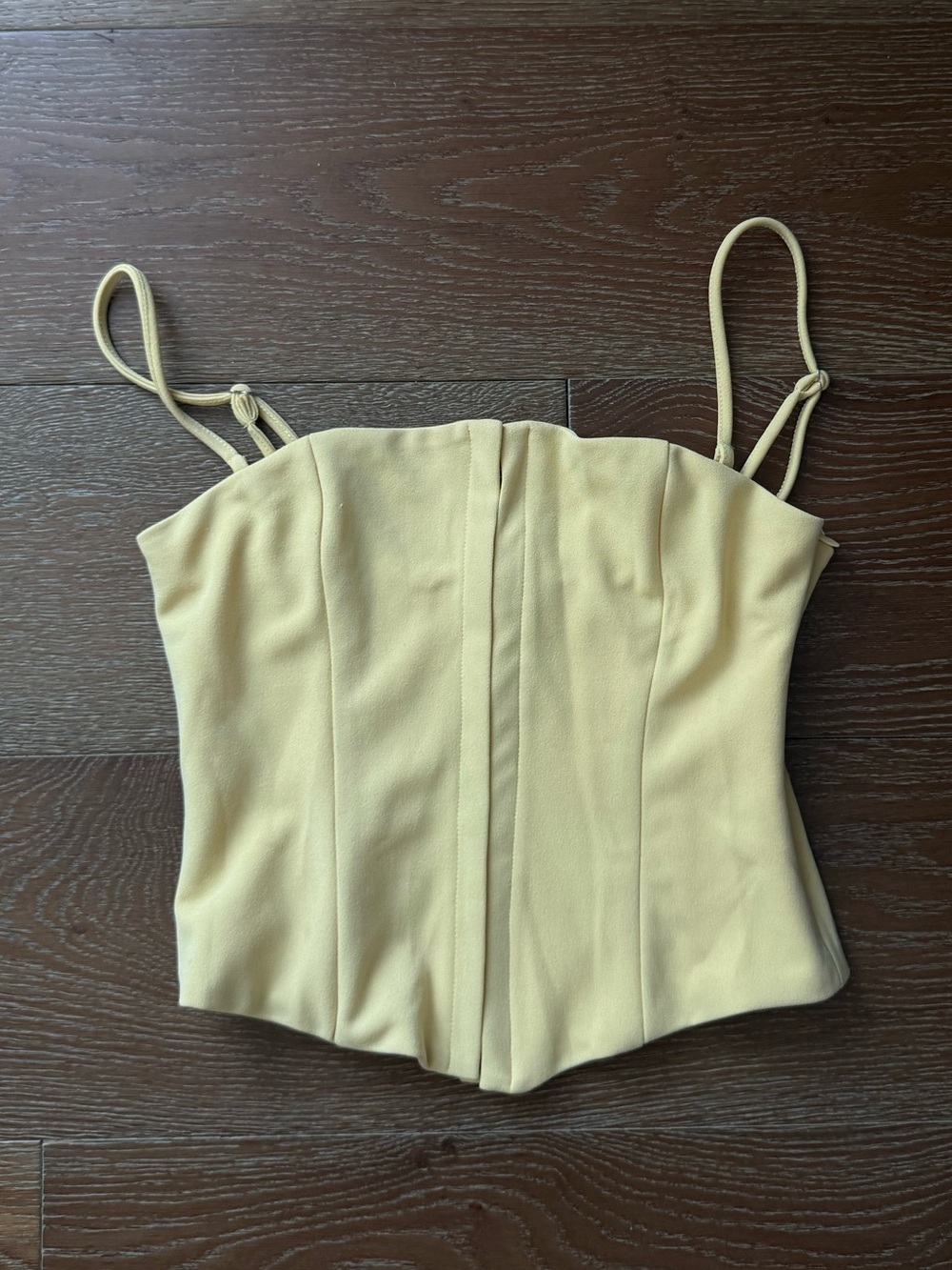 Alana Eve - Yellow Top
